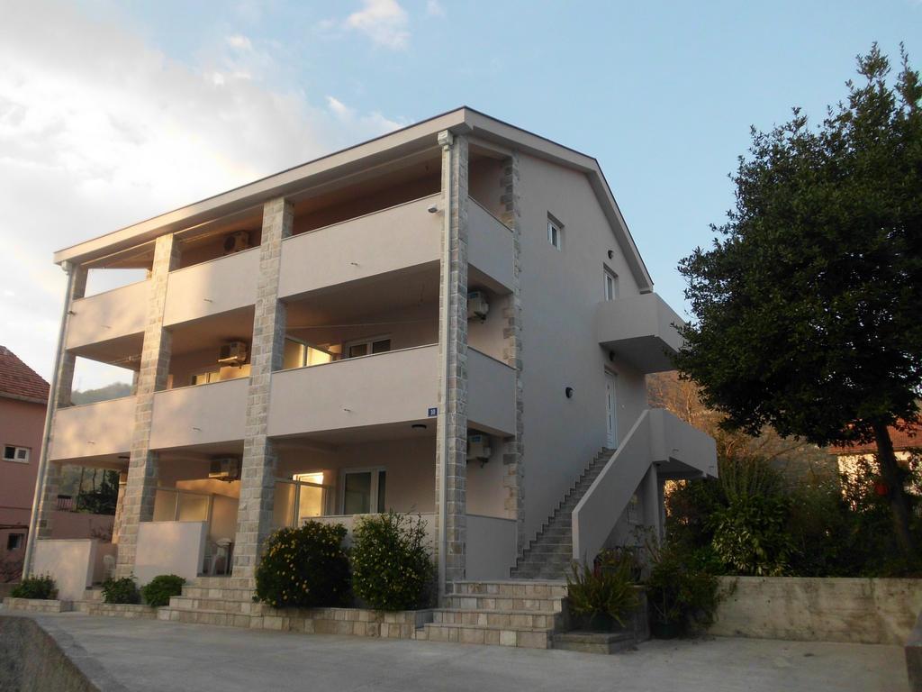 Apartments Samardzic Tivat Zewnętrze zdjęcie