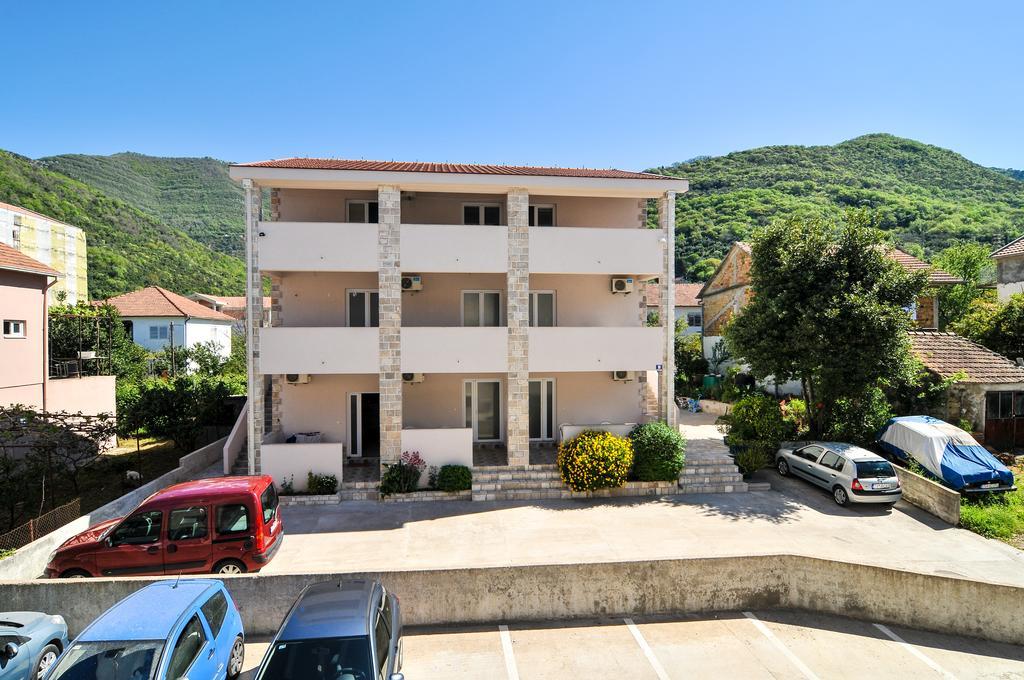 Apartments Samardzic Tivat Zewnętrze zdjęcie
